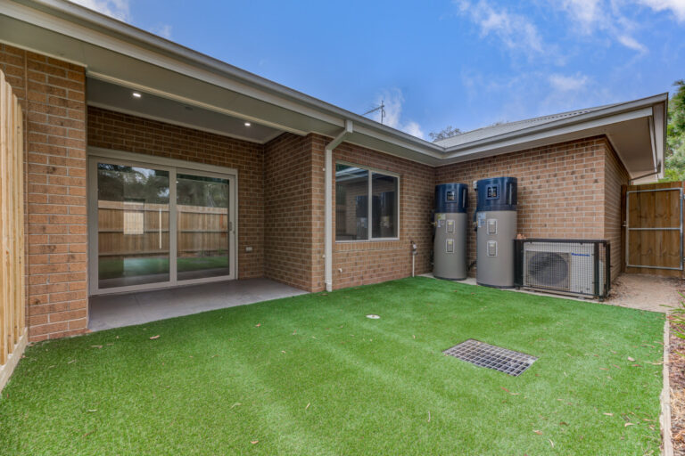 Cranbourne (Fairbairn Road) — Home image 3