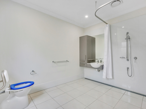 Don’t Miss Out - Feel at Home in Logan Reserve, ONLY 1 Room Available — Home image 9