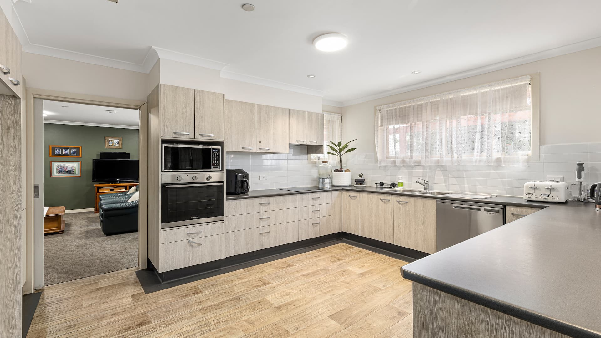 Enjoy the spacious SDA living in Greensborough — Home image 3