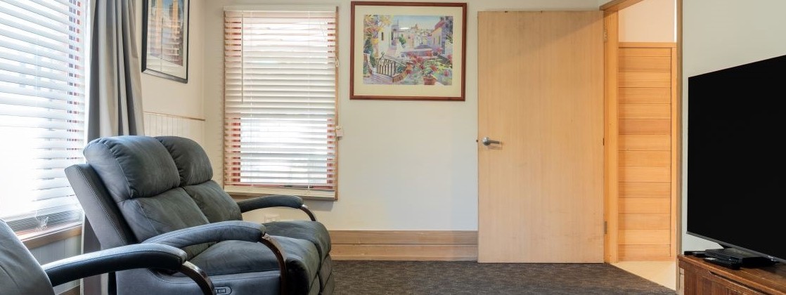 Fern Lodge — Home image 4