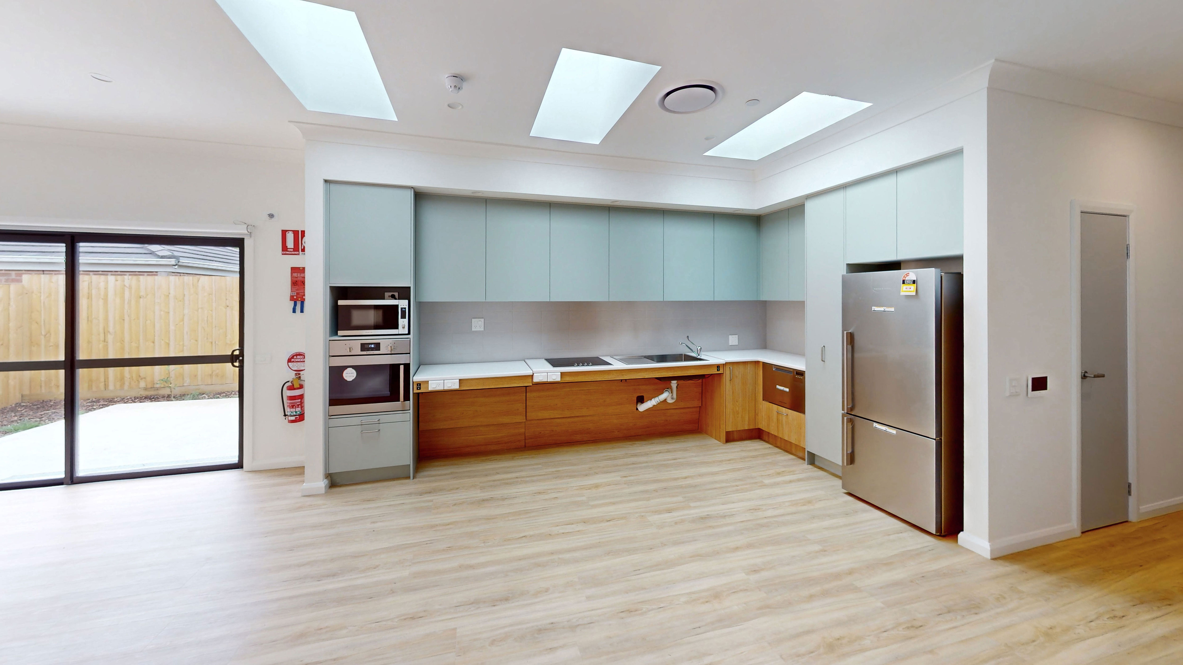 Bayswater, VIC - House — Home image 2