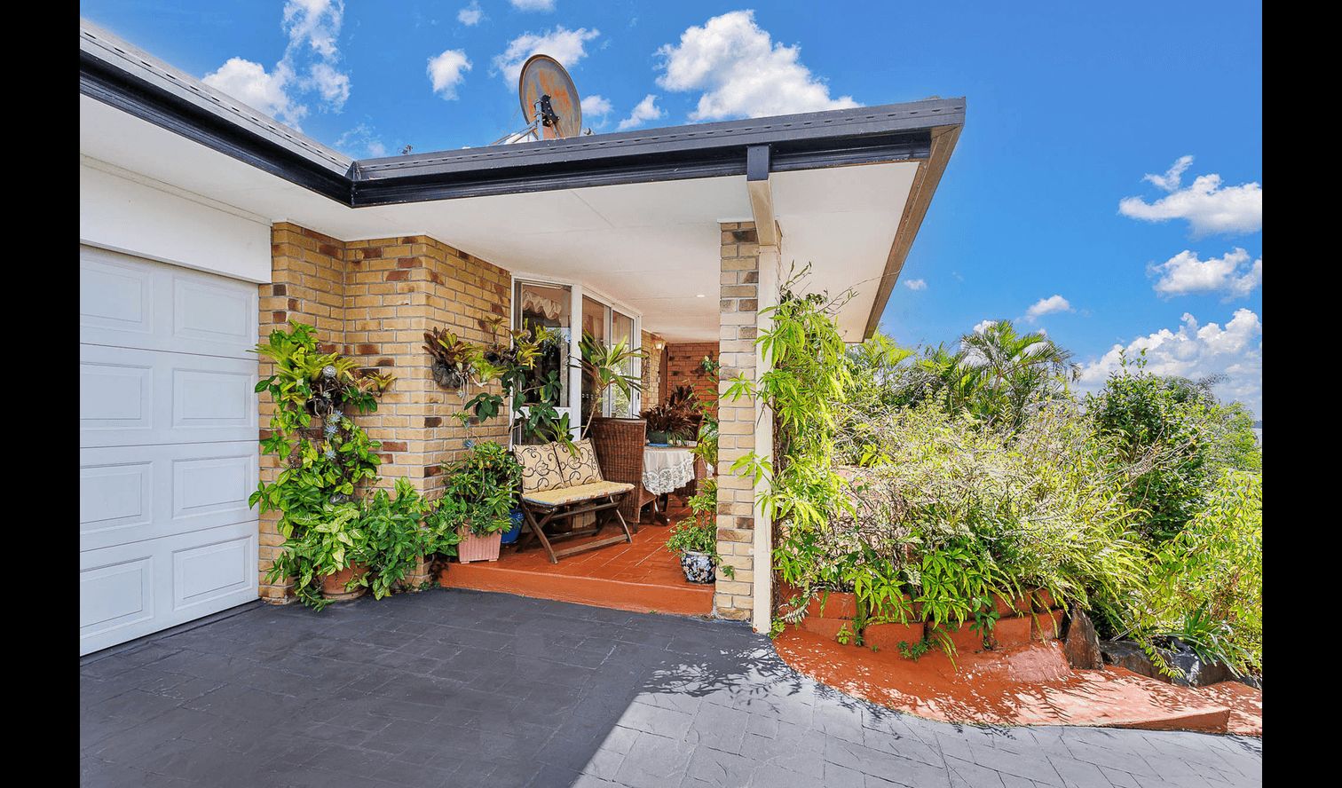 Our Skyline Views SIL Home — Home image 5