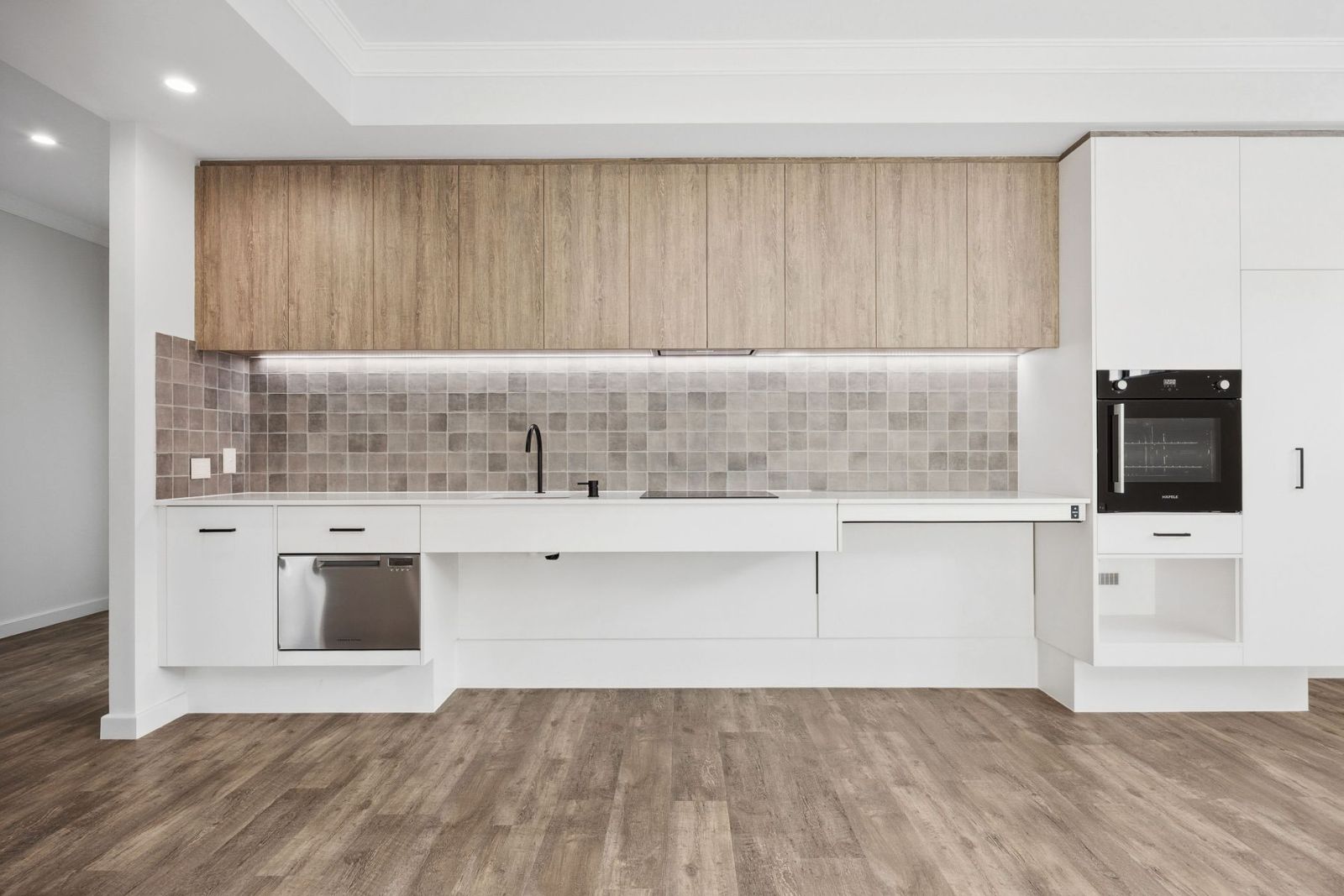 Premium Living in this 3-Bedroom Home for sharing, PLUS 2 Bedroom Villa for 1 Disability Accommodation — Home image 6