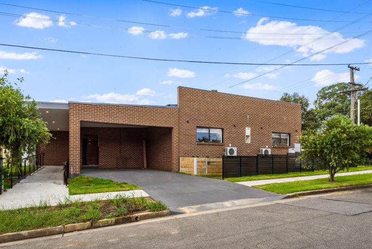 Reservoir Rd, Blacktown — Home image 2