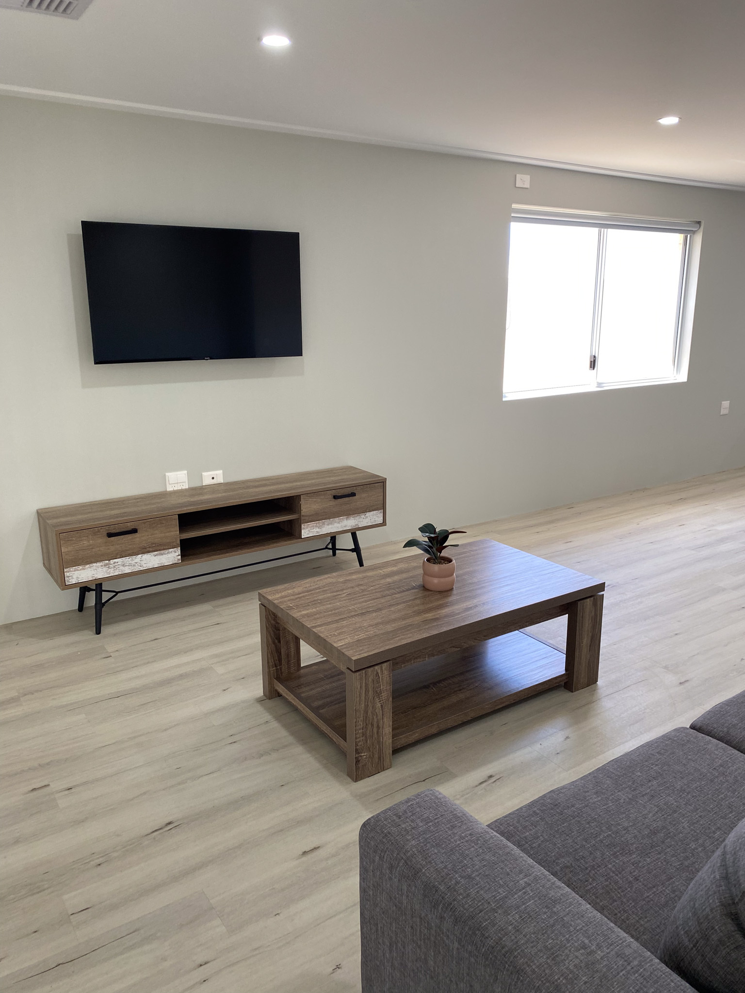 West End Living — Home image 3