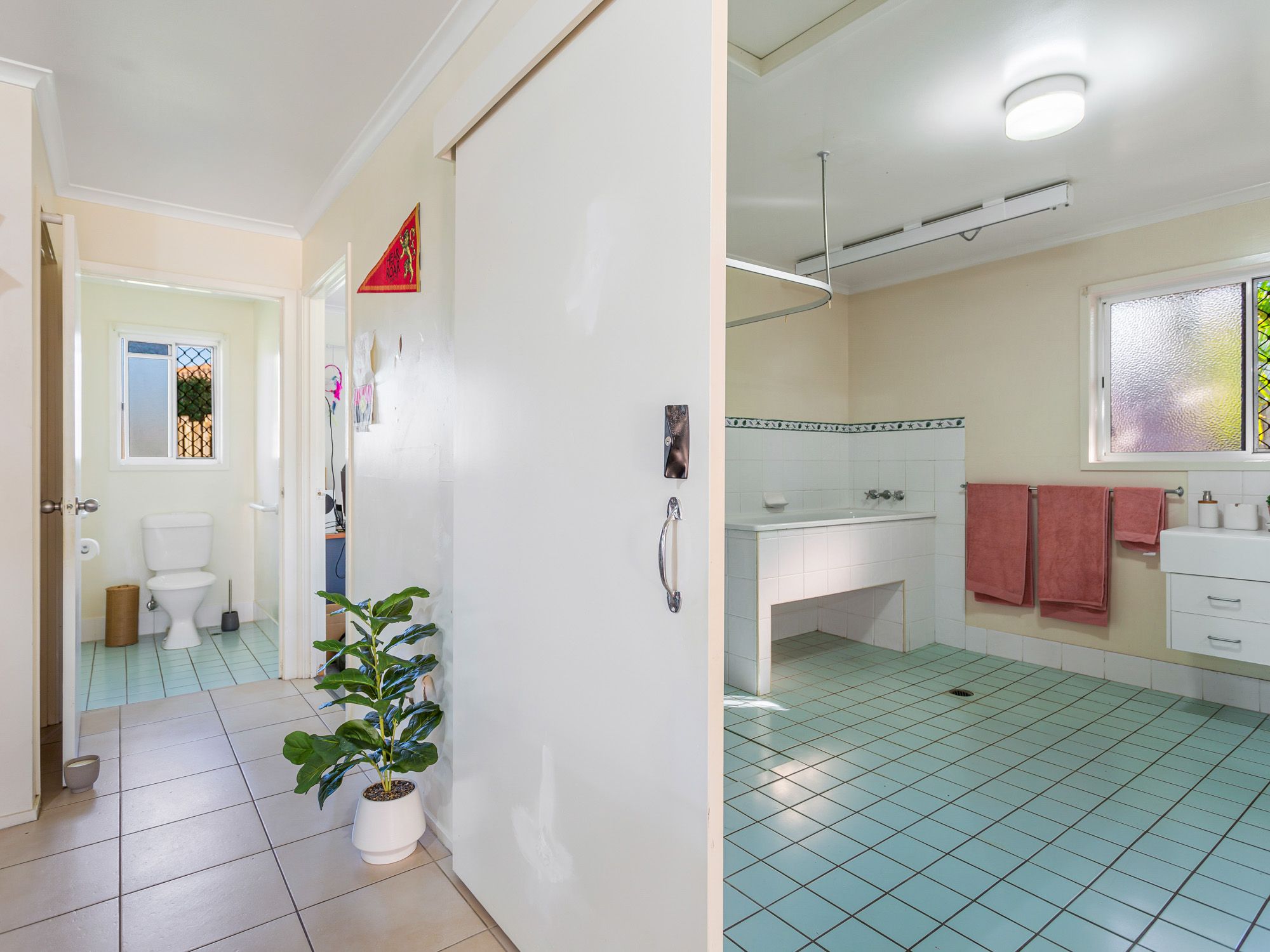 Serene and peaceful living in Alexandra Hills — Home image 7