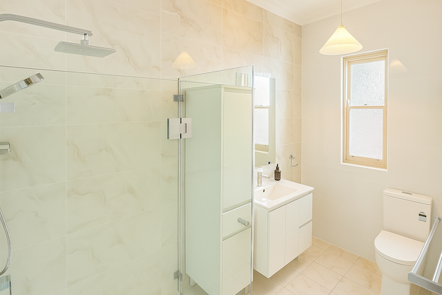 Spacious 4-Bedroom SIL Home in Prime Chatswood Location – No DSP Taken! — Home image 3