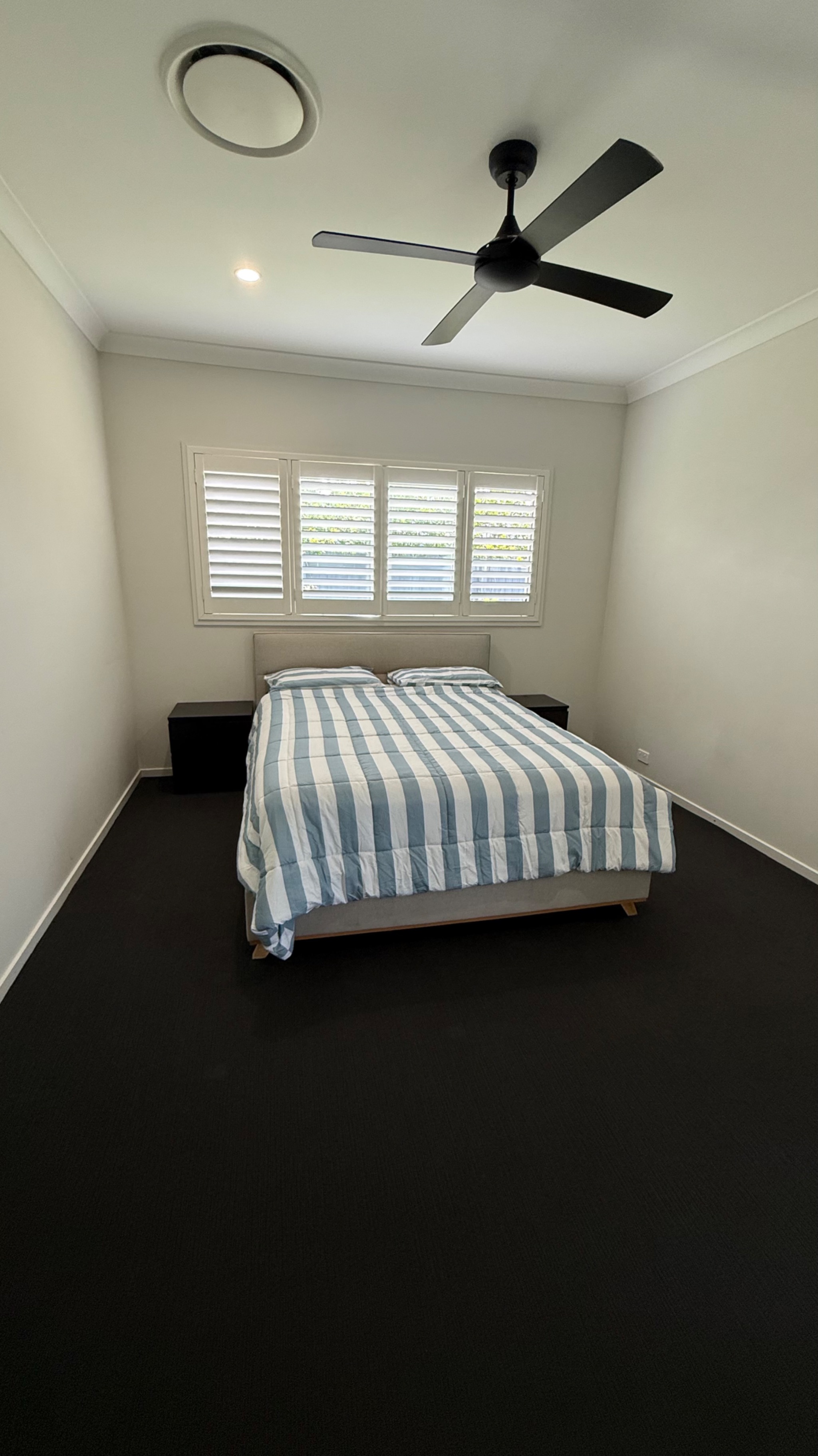 Modern SIL home in prime Baringa location. — Home image 7