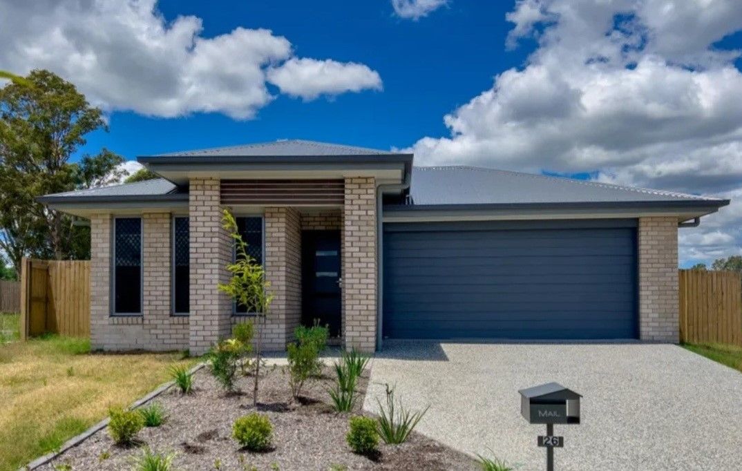 Beaudesert SIL: 4 Bedroom with 2 Living Rooms — Home image 3