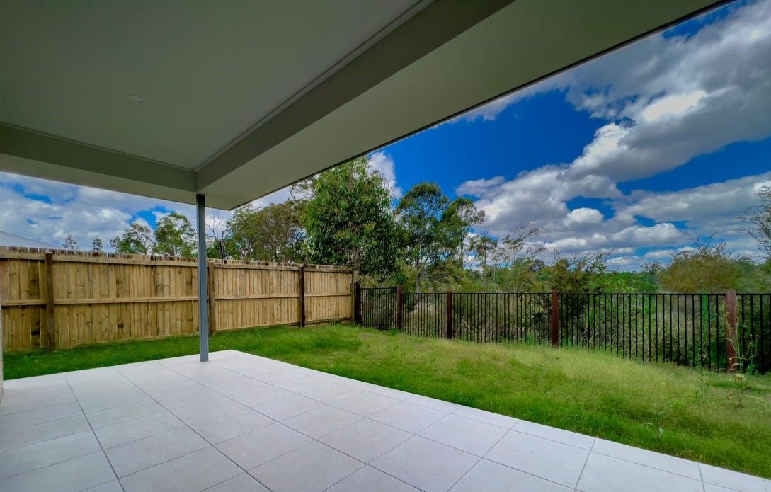Beaudesert SIL: 4 Bedroom with 2 Living Rooms — Home image 9