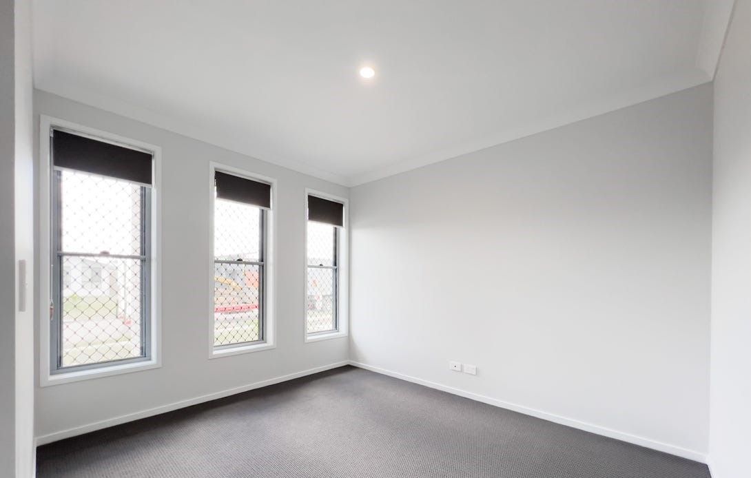 Beaudesert SIL: 4 Bedroom with 2 Living Rooms — Home image 10