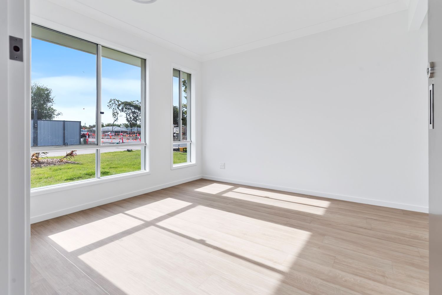 Urangan, Hervey Bay Qld - Robust Duplex (Villa Two) — Home image 12