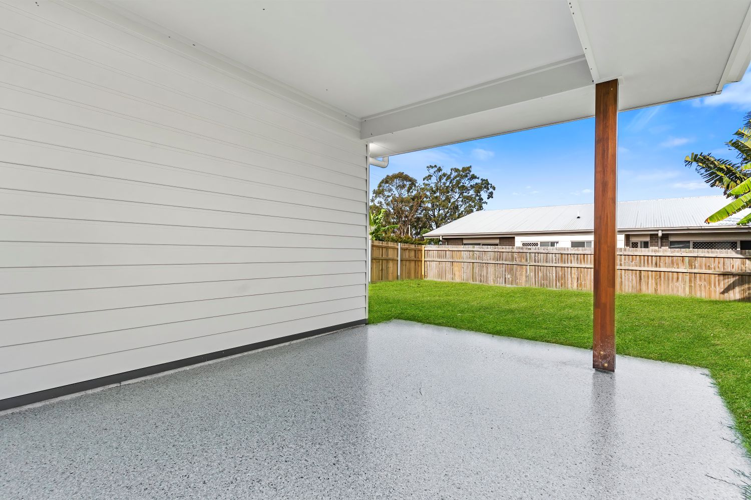 Urangan, Hervey Bay Qld - Robust Duplex (Villa Two) — Home image 13