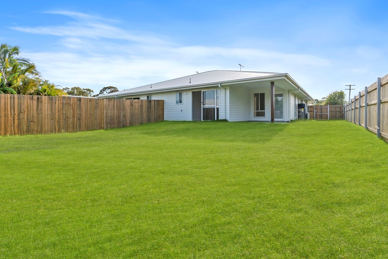 Urangan, Hervey Bay Qld - Robust Duplex (Villa Two) — Home image 18