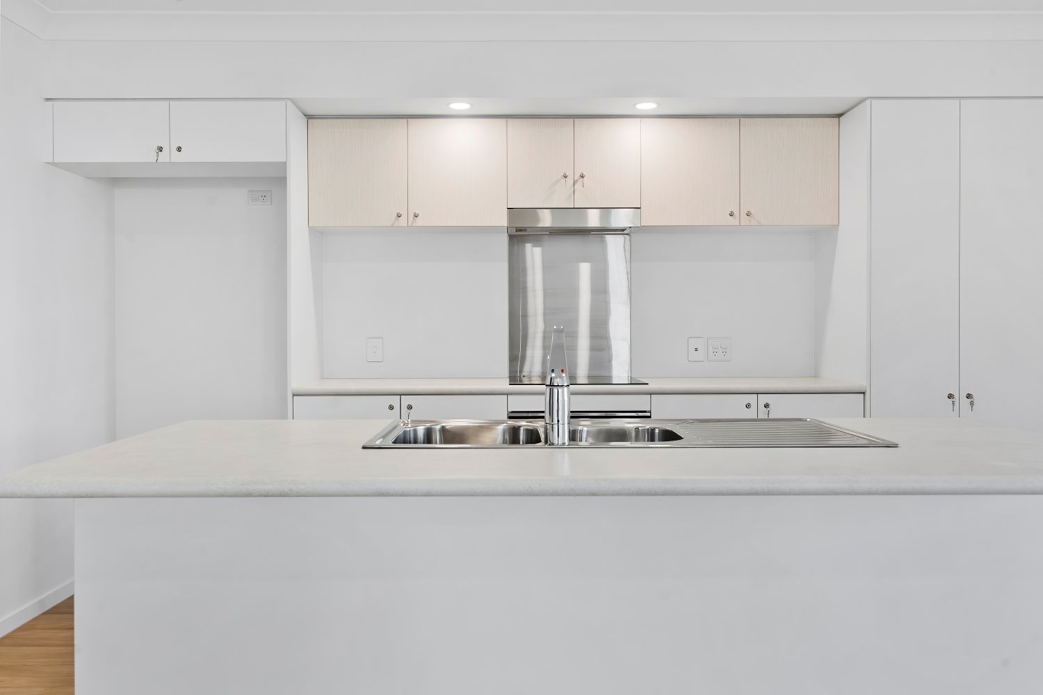 Urangan, Hervey Bay Qld - Robust Duplex (Villa Two) — Home image 29