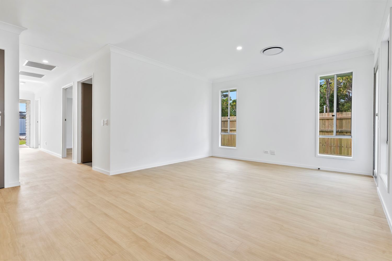 Urangan, Hervey Bay Qld - Robust Duplex (Villa Two) — Home image 30