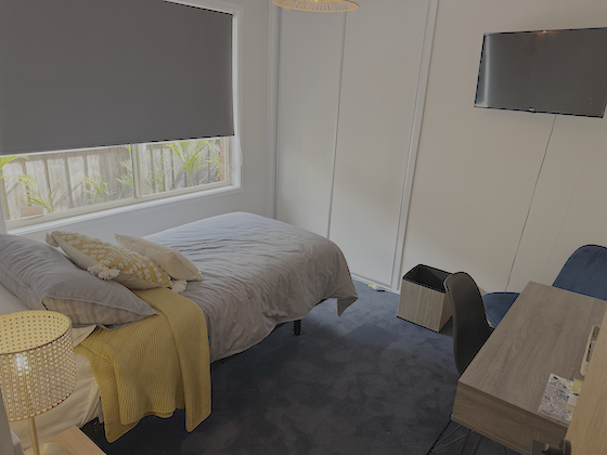 Who wants to be beside the SIL seaside? Beside the seaside…beside the sea! — Home image 13
