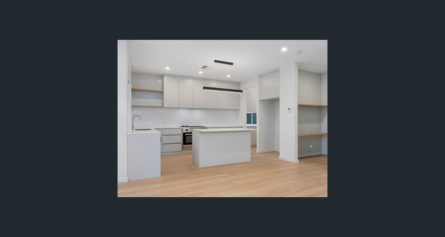 SIL AVAILABLE IMMEDIATELY — Home image 11