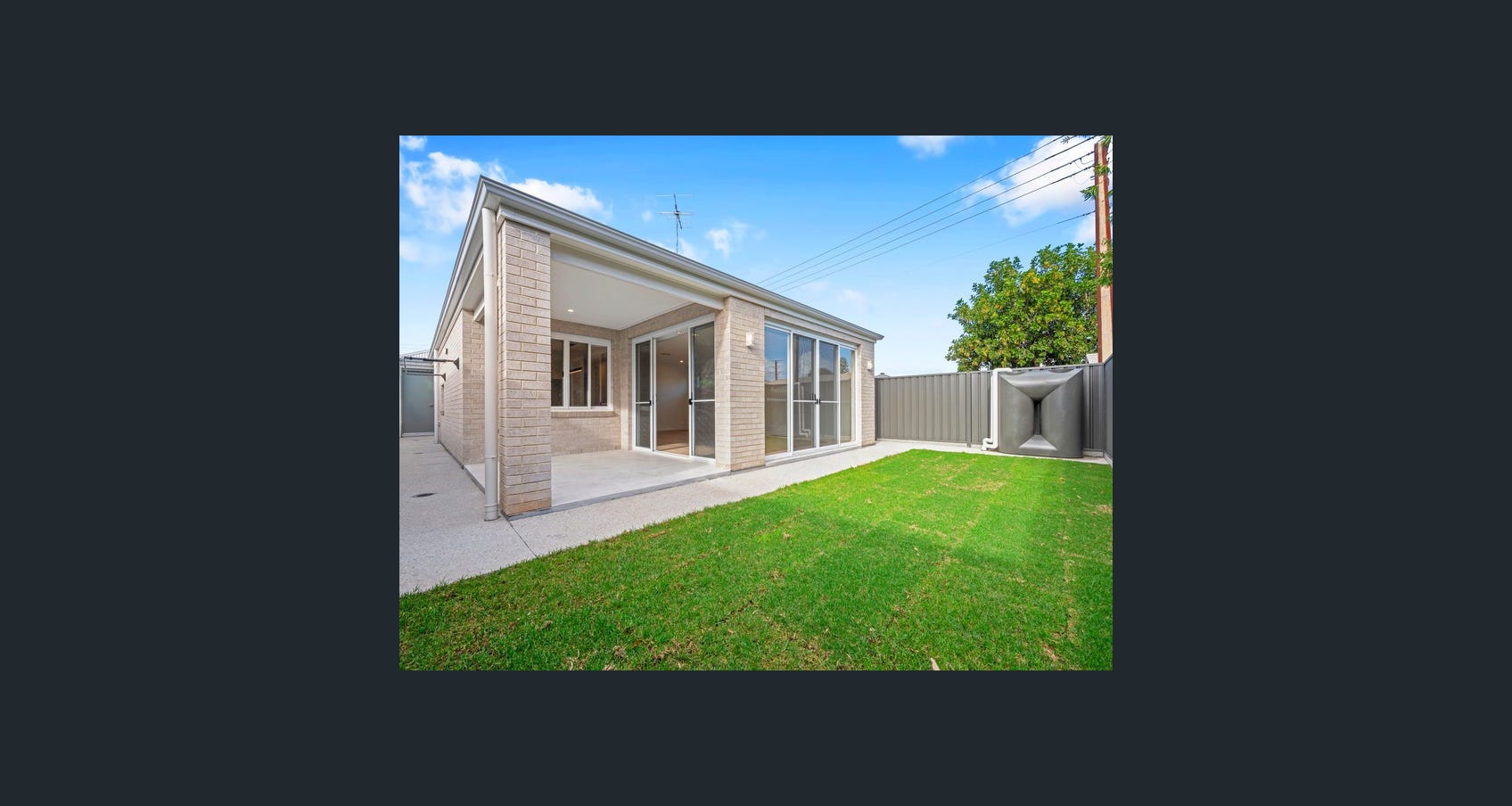 SIL AVAILABLE IMMEDIATELY — Home image 2
