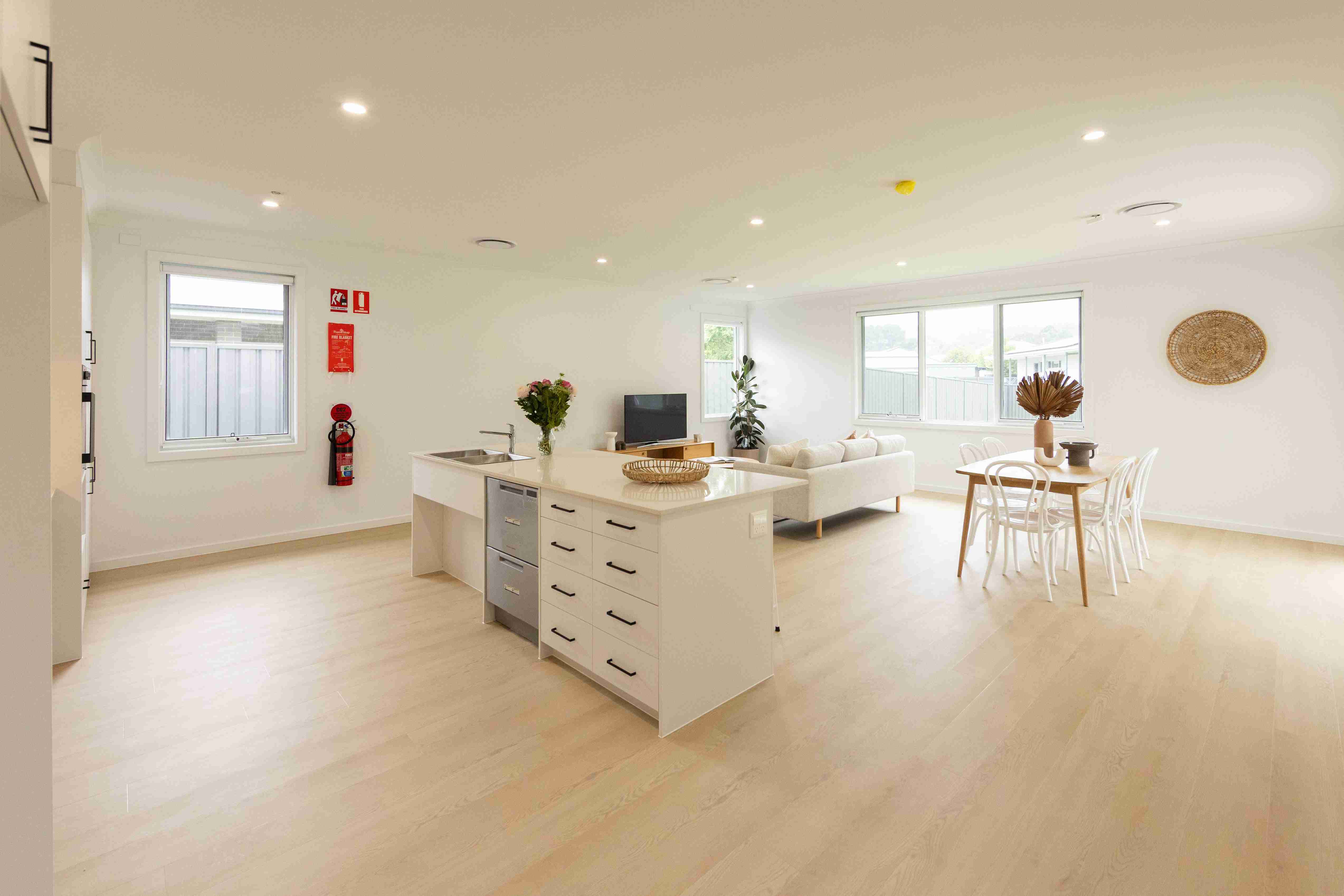 Ready 2026 - Specialised Disability Accommodation House in Cameron Grove! — Home image 9
