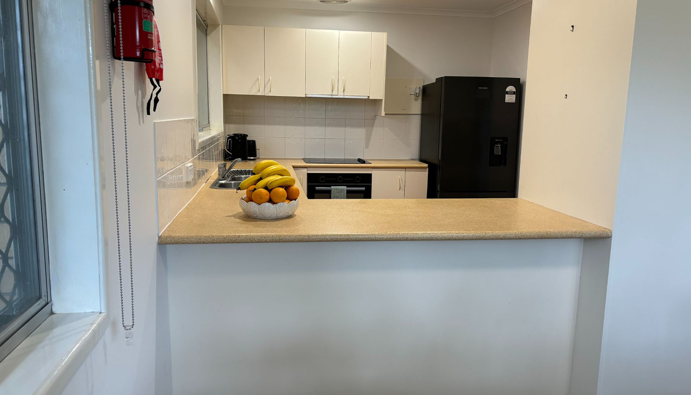 Danny Met Sally SIL Home Southport, QLD — Home image 4