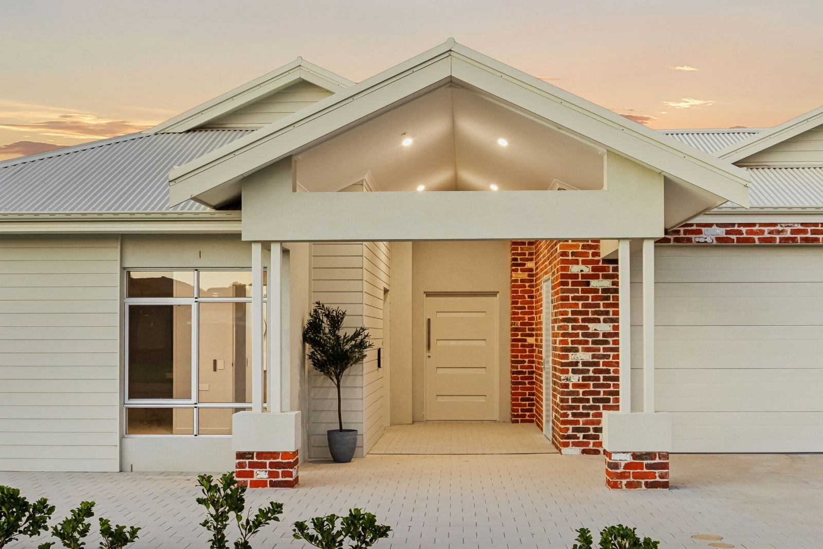 Choose how you live in this 3 Bedroom Home for Sharing with separate Villa. Disability Accommodation — Home image 5