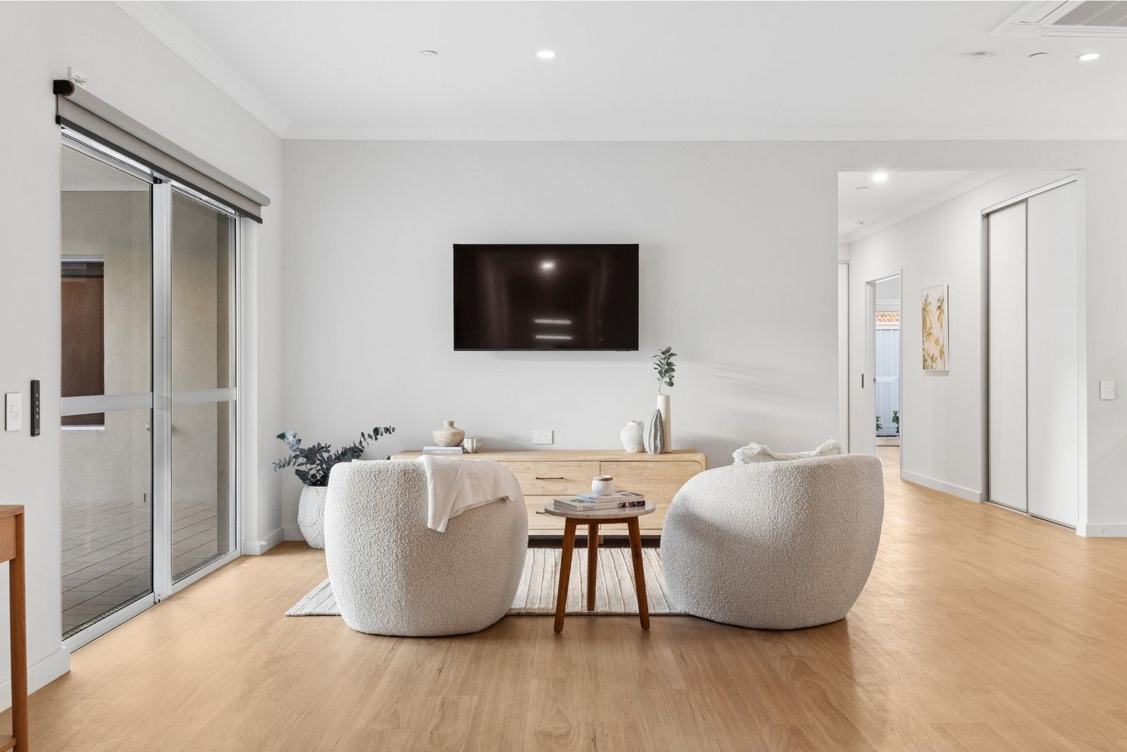 Choose how you live in this 3 Bedroom Home for Sharing with separate Villa. Disability Accommodation — Home image 6