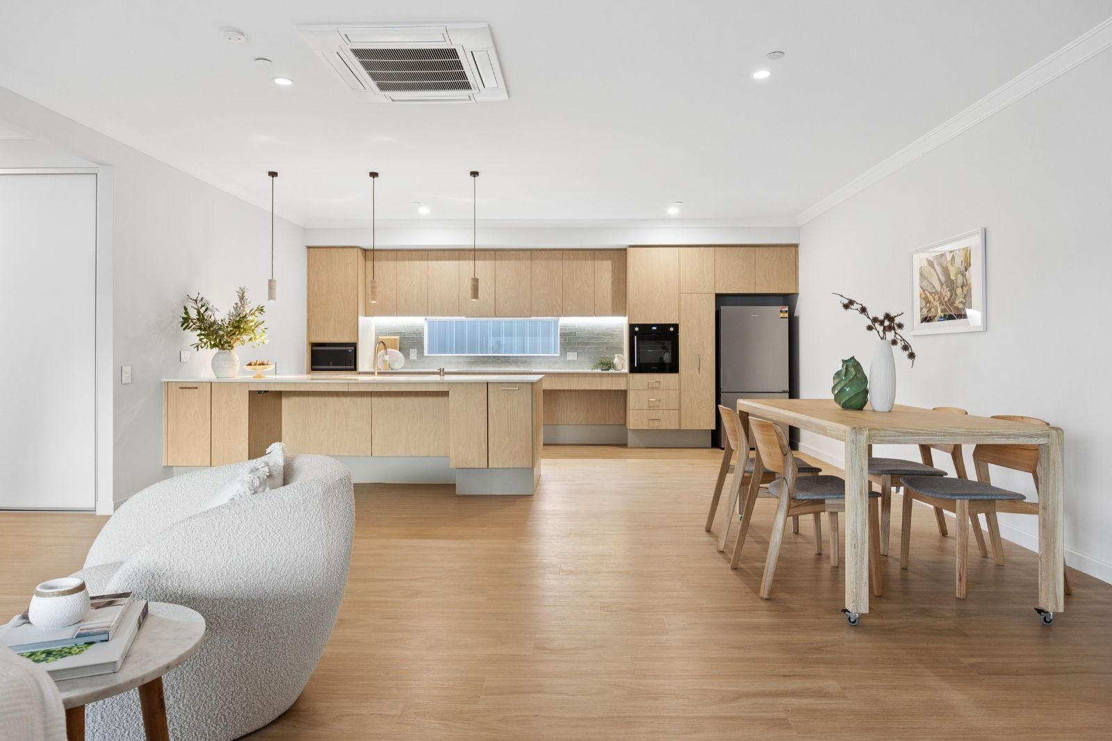 Choose how you live in this 3 Bedroom Home for Sharing with separate Villa. Disability Accommodation — Home image 8