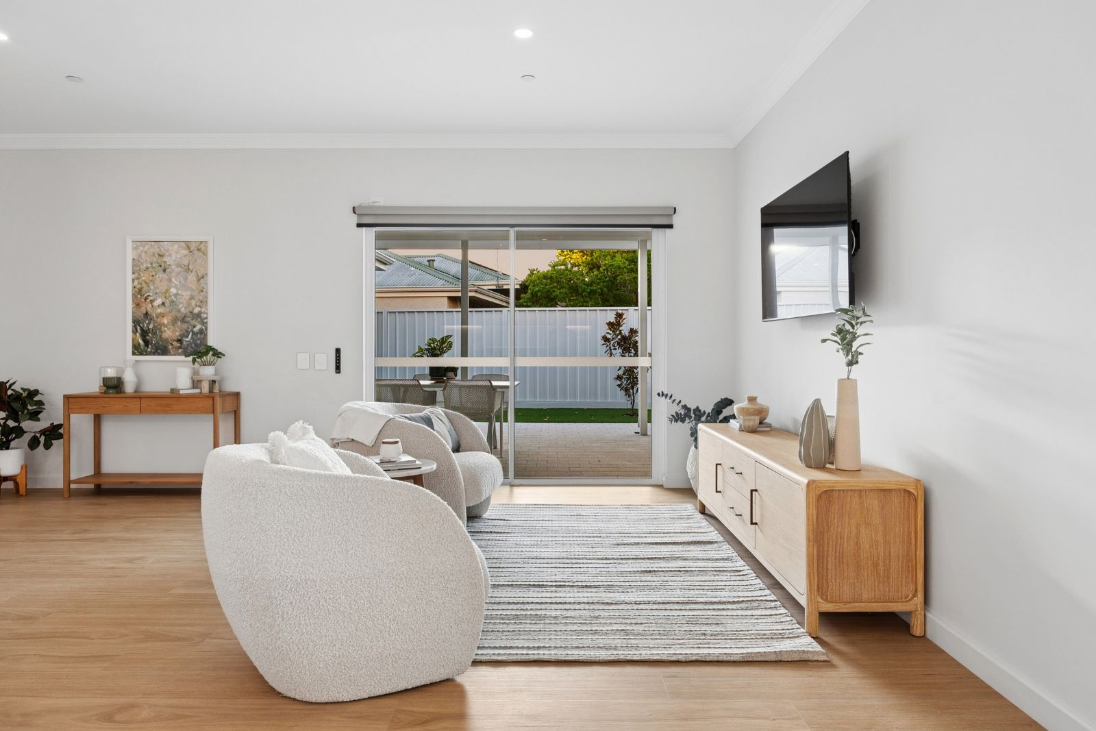 Choose how you live in this 3 Bedroom Home for Sharing with separate Villa. Disability Accommodation — Home image 11