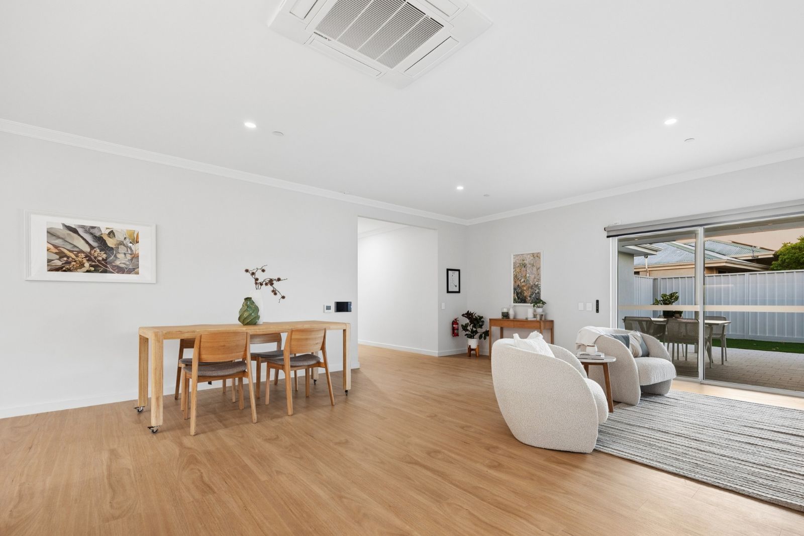 Choose how you live in this 3 Bedroom Home for Sharing with separate Villa. Disability Accommodation — Home image 12