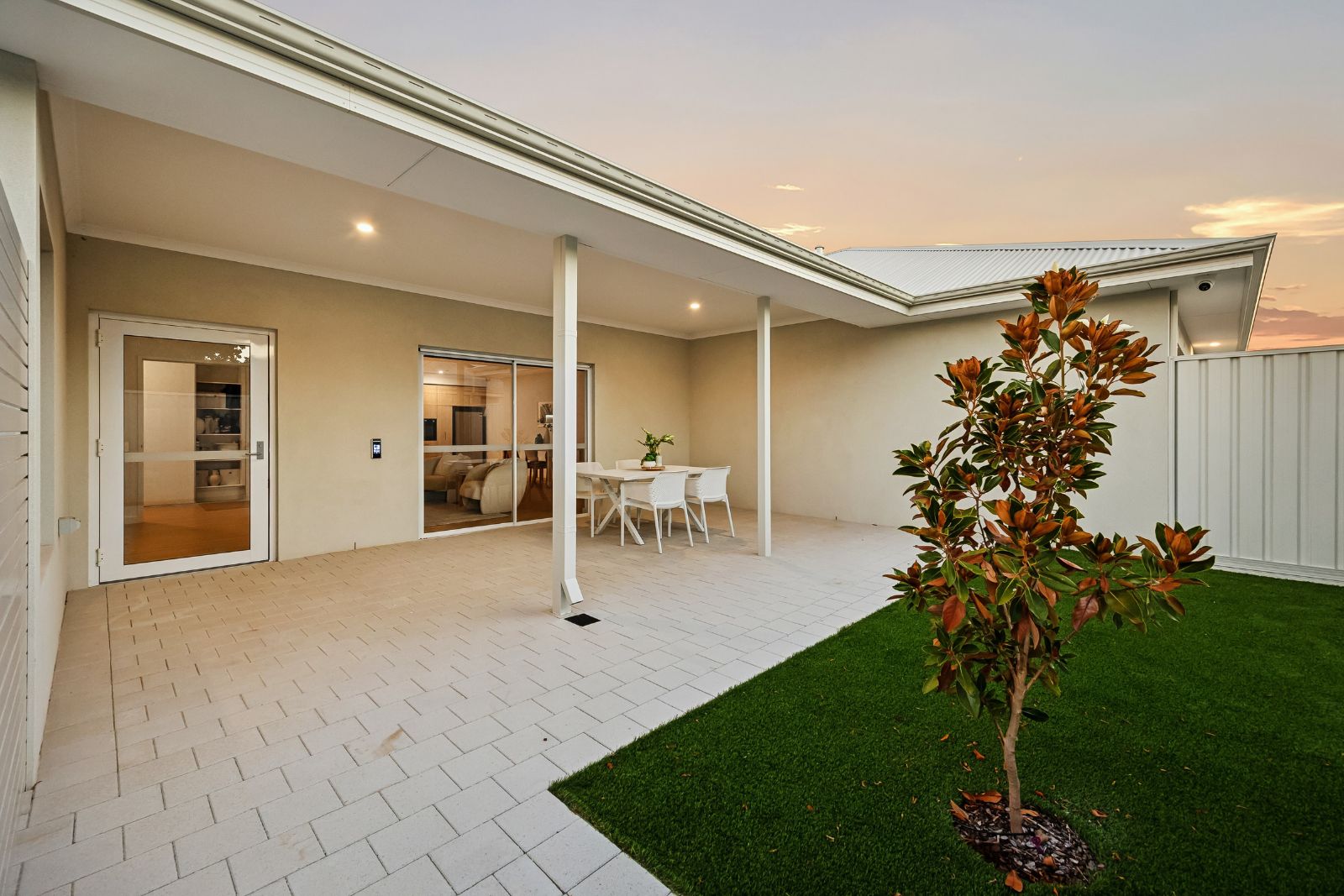 Choose how you live in this 3 Bedroom Home for Sharing with separate Villa. Disability Accommodation — Home image 22
