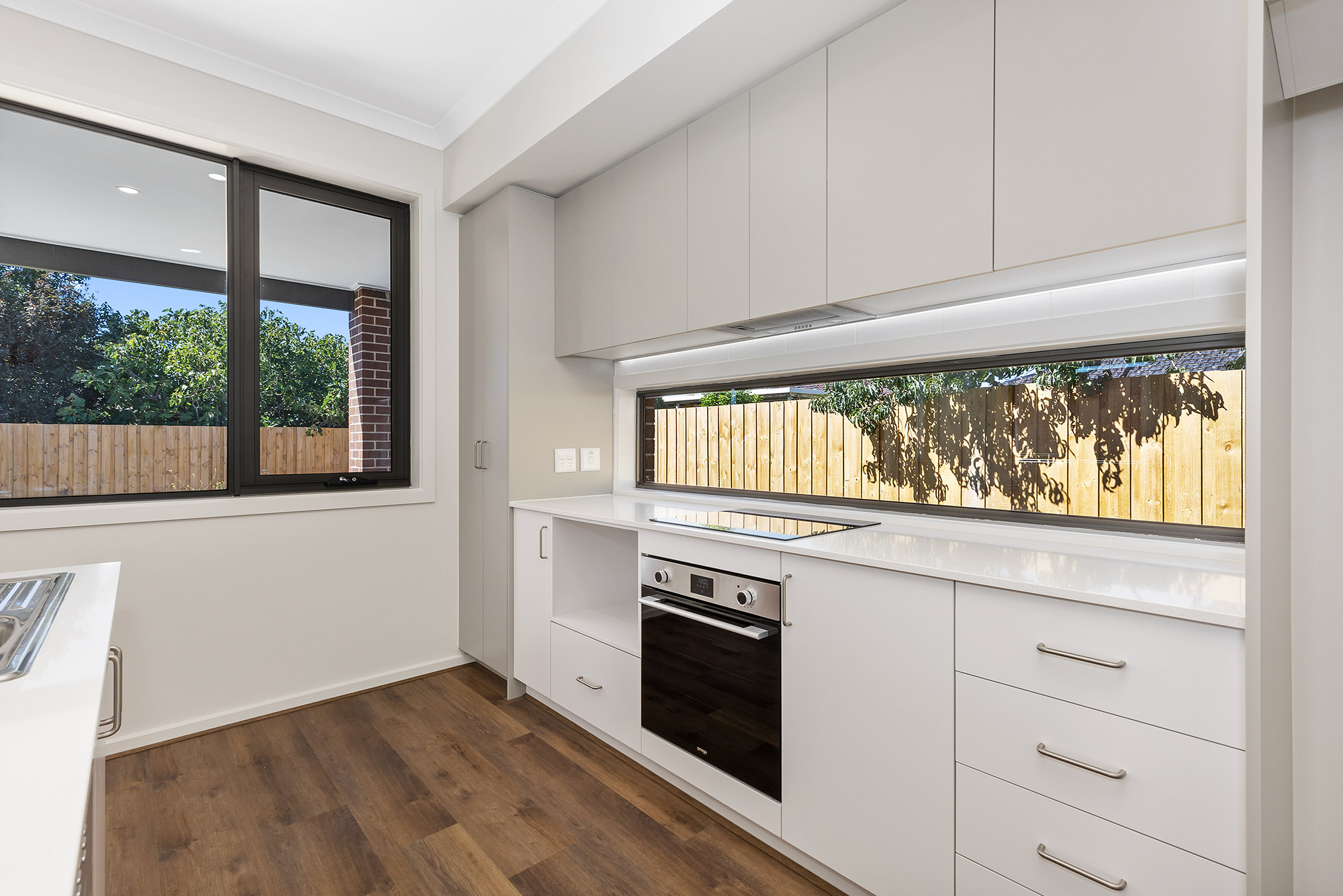 2 Bed Improved Livability House Just Minutes to St Albans! — Home image 12