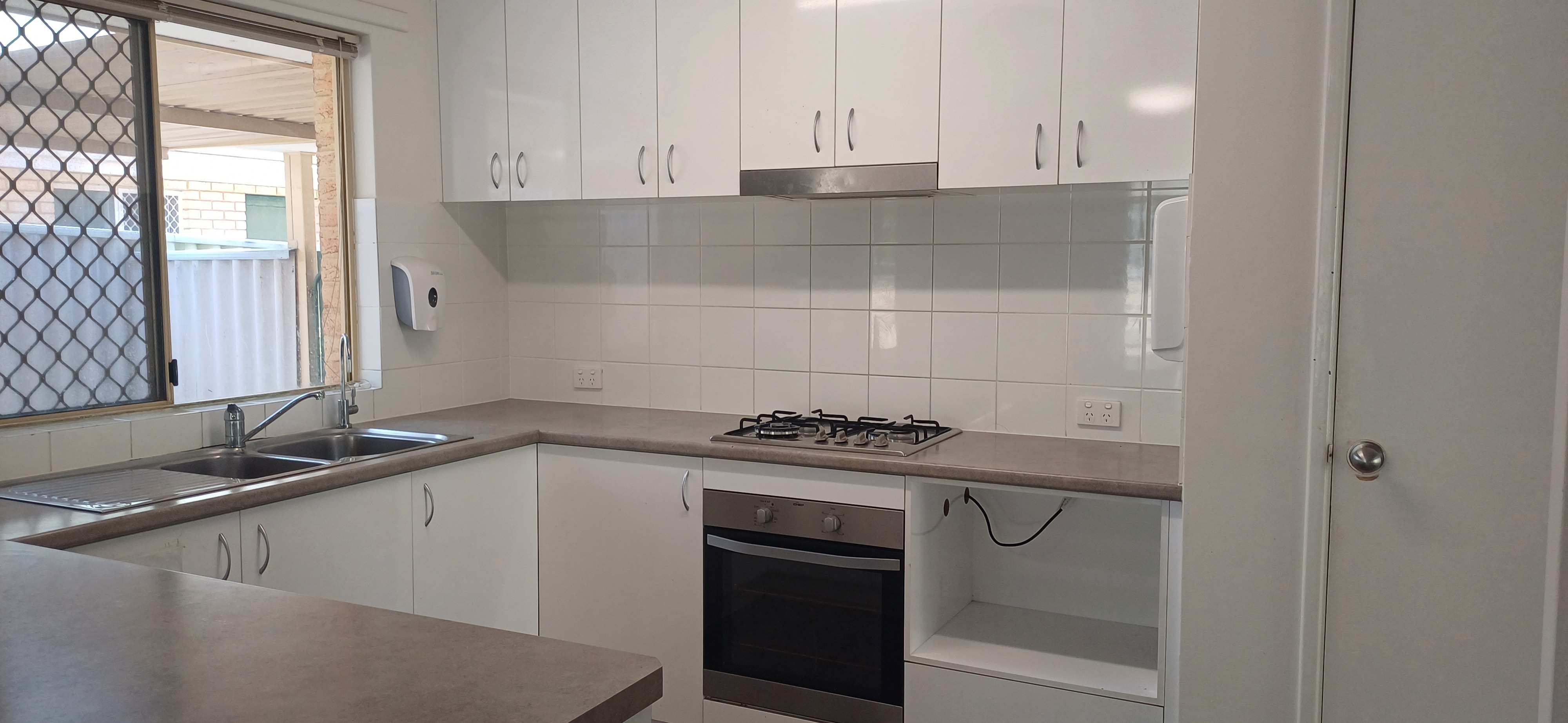 Willagee Delight — Home image 3