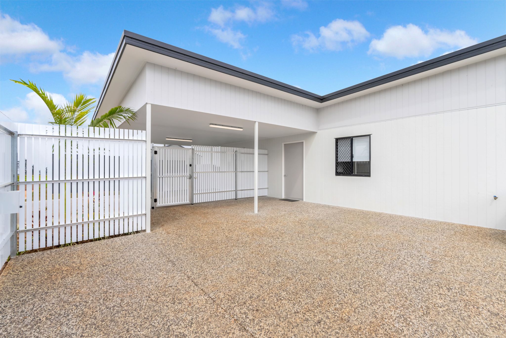 (HPS) SDA with UNIQUE VISTAS in Atherton — Home image 5