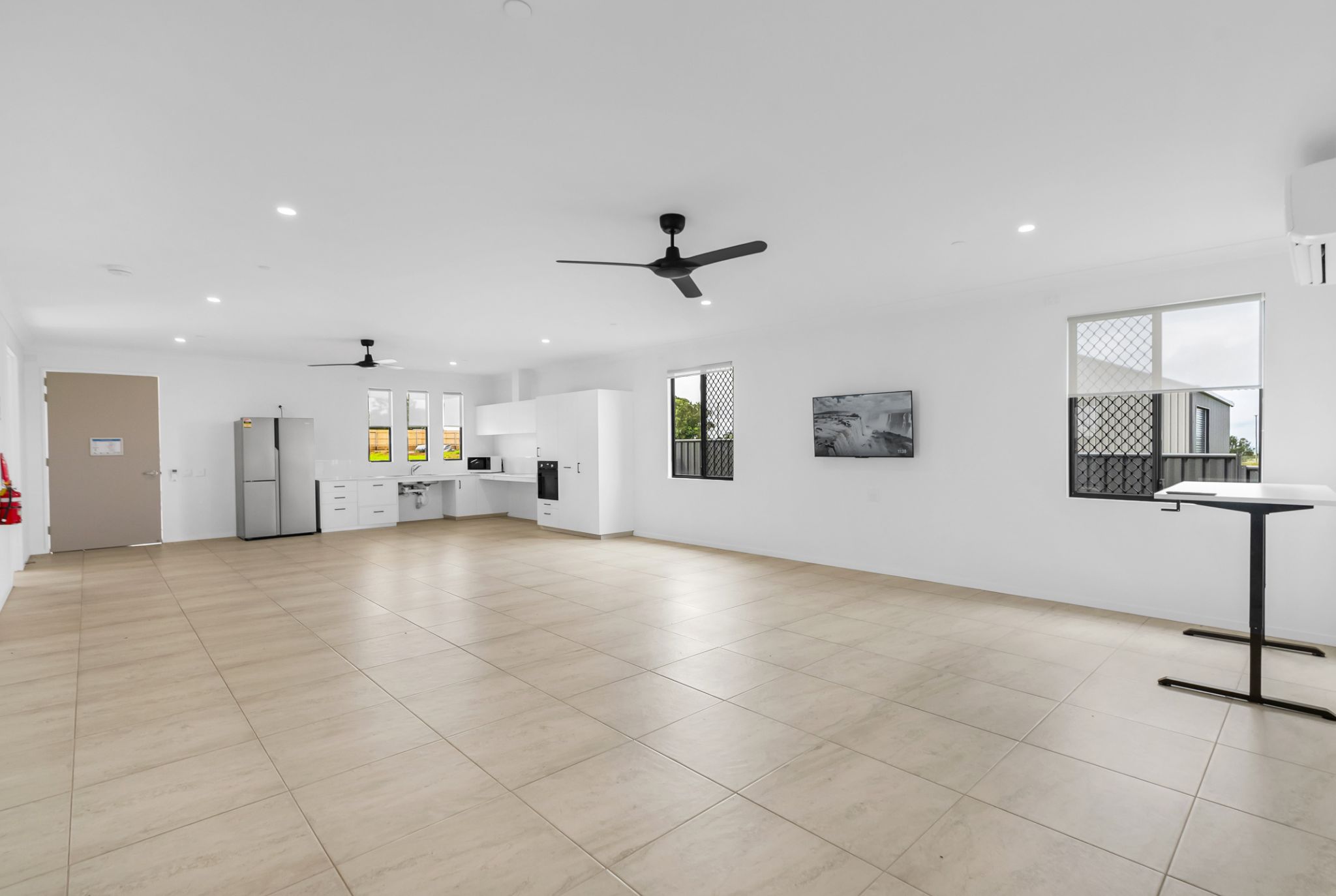 (HPS) SDA with UNIQUE VISTAS in Atherton — Home image 11