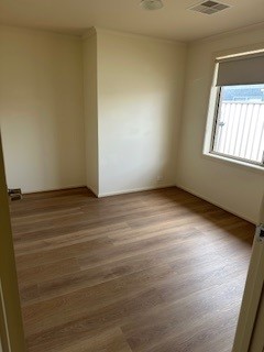 Modern Shared Home — Home image 9