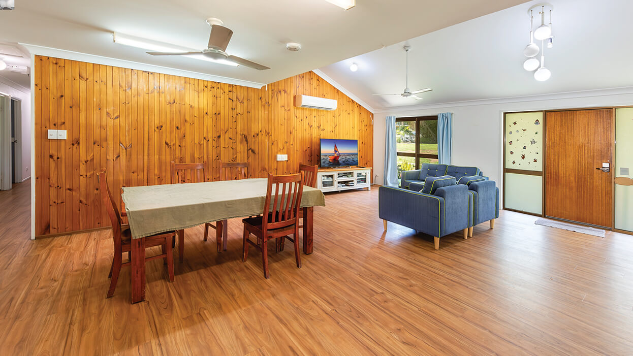 Large, spacious, charming SIL home in North Rockhampton — Home image 10
