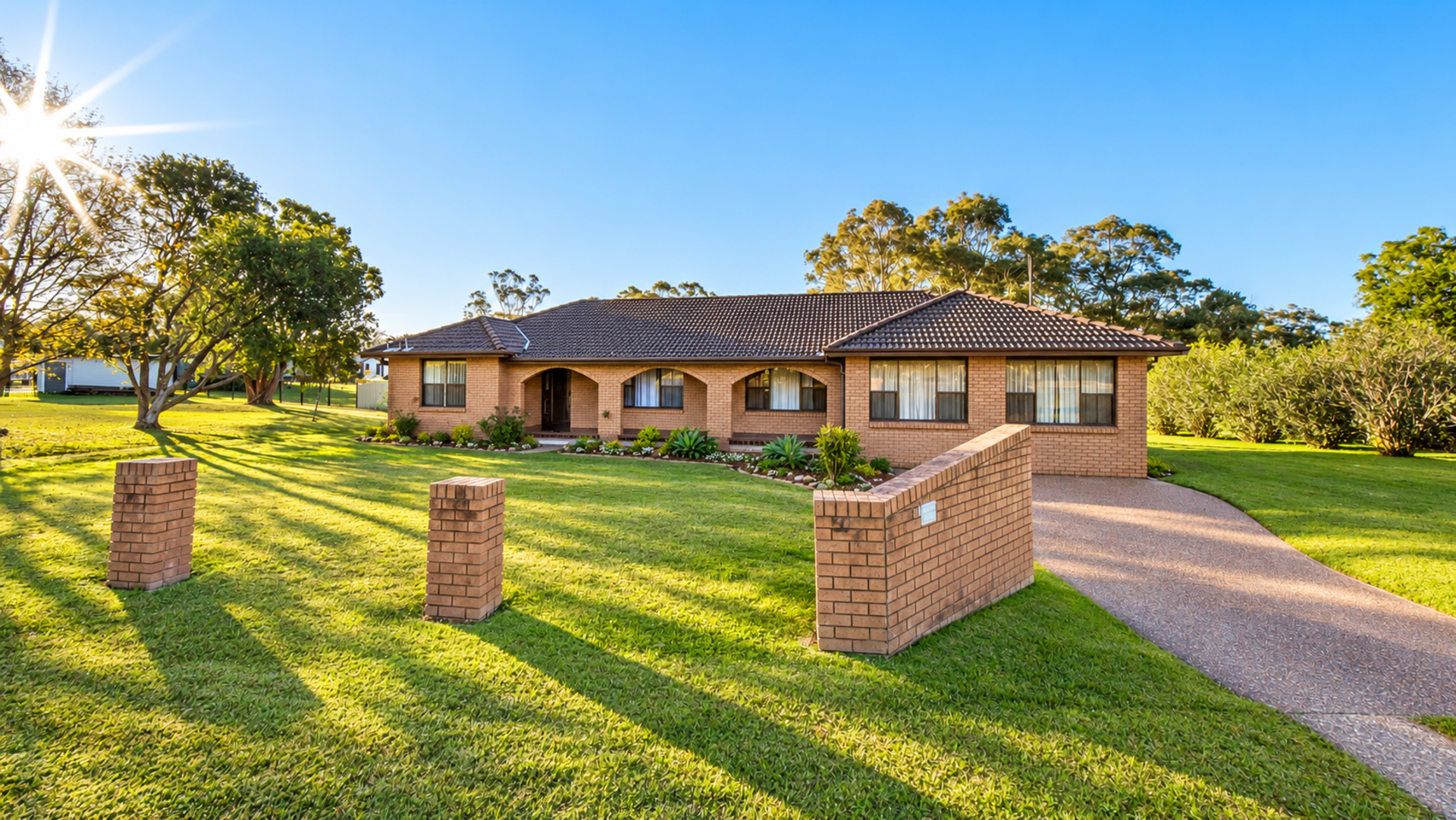 Comfortable living with space, lifestyle, and Supported Independent Living in the heart of Glendale in Glendale