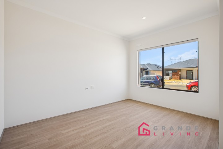FULLY ACCESSIBLE WITH OOA — Home image 6
