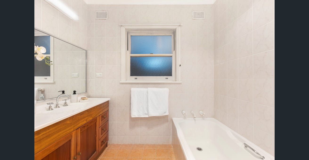 Private & Secure in the Hills — Home image 2