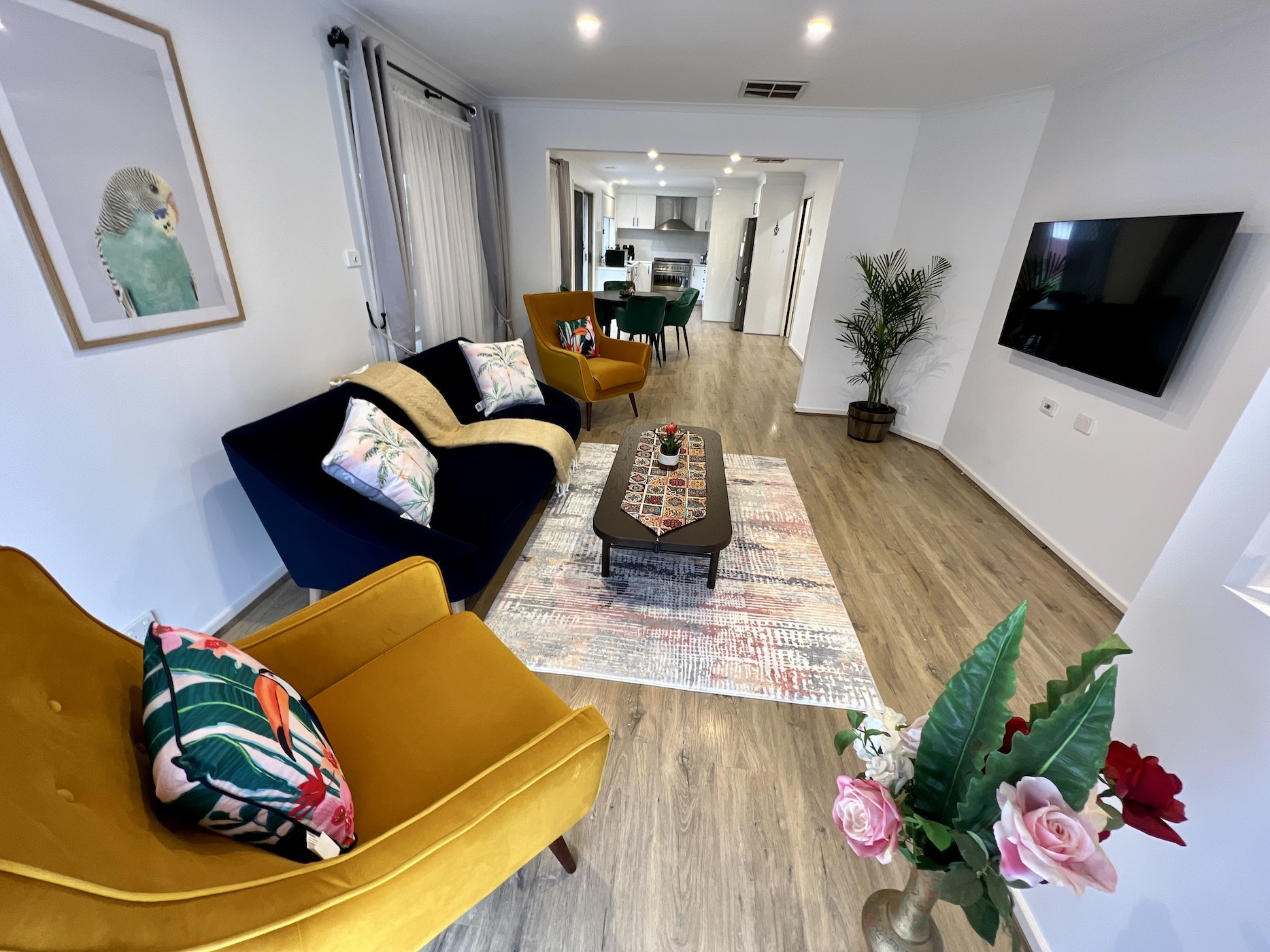 One ensuite bedroom vacancy available in a fully renovated house in Mill Park — Home image 2