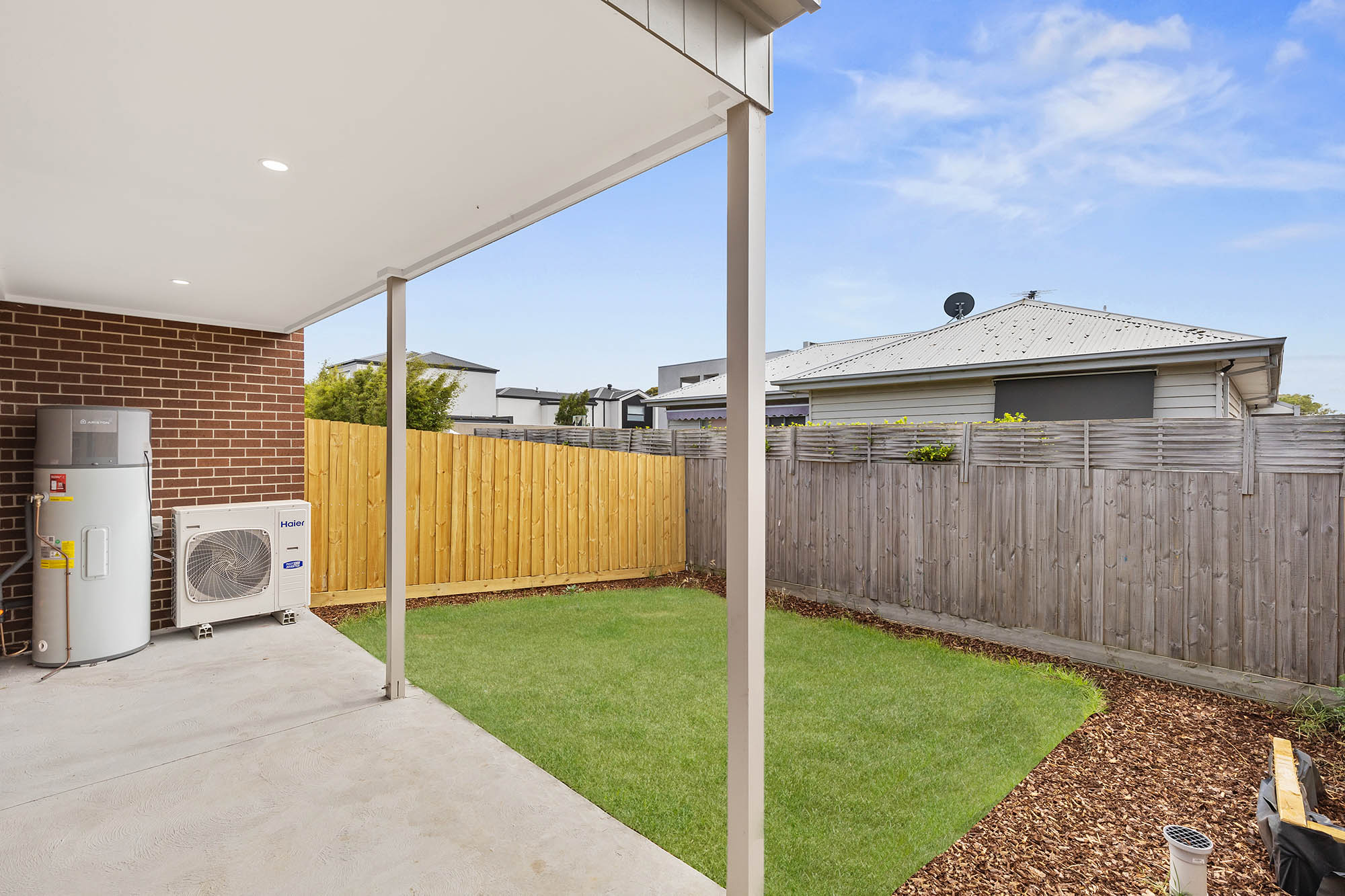 Coastal Living in Beautiful Carrum 2 Bed/2 Bath (+OOA) HPS — Home image 8