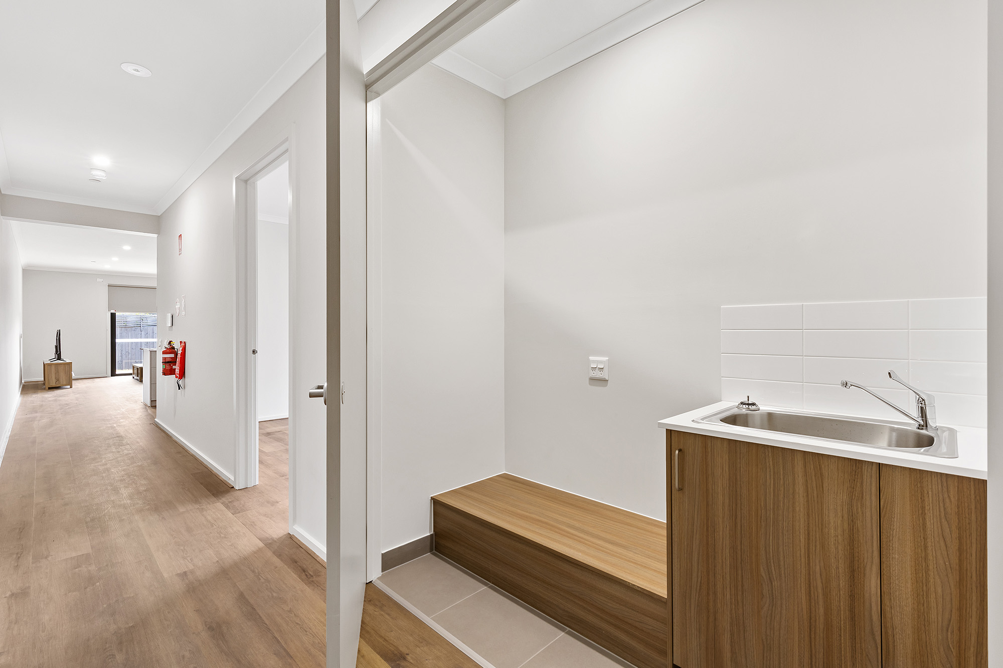 Coastal Living in Beautiful Carrum 2 Bed/2 Bath (+OOA) HPS — Home image 13