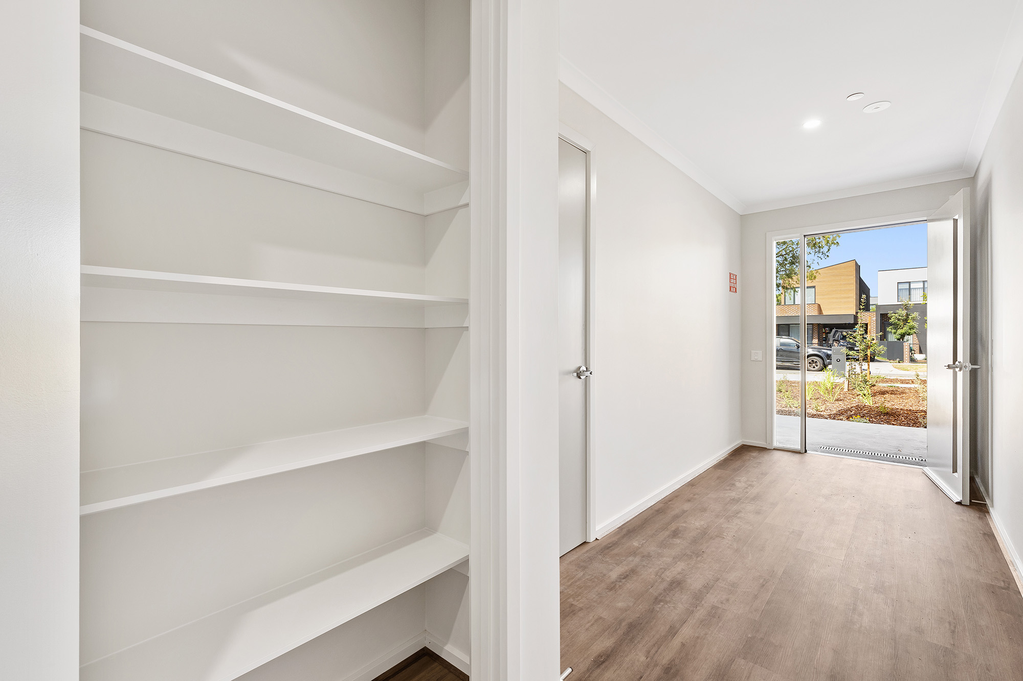 Coastal Living in Beautiful Carrum 2 Bed/2 Bath (+OOA) HPS — Home image 16