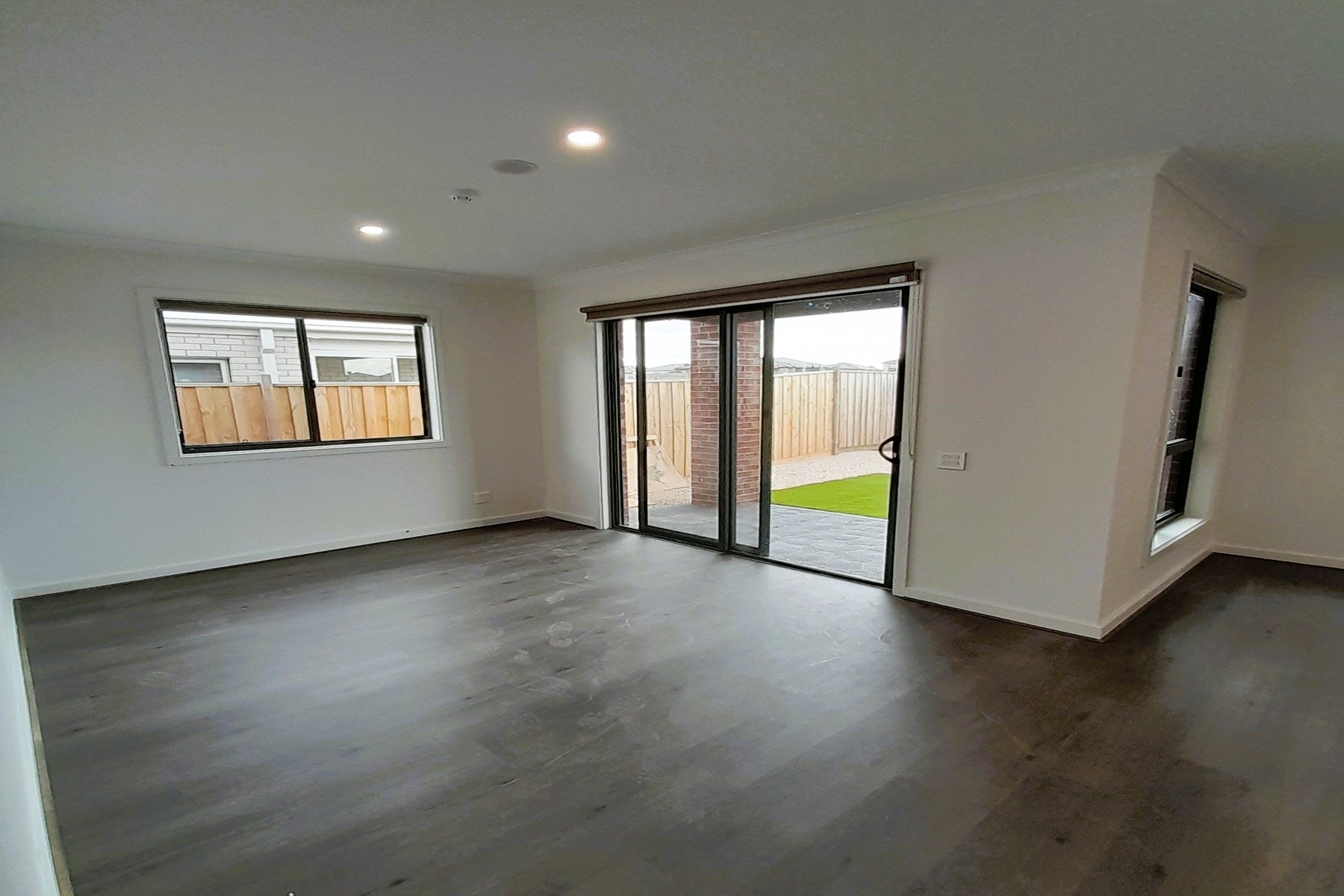 SDA IL 3 Bedroom House plus OOA Mambourin, Vic  133 — Home image 5