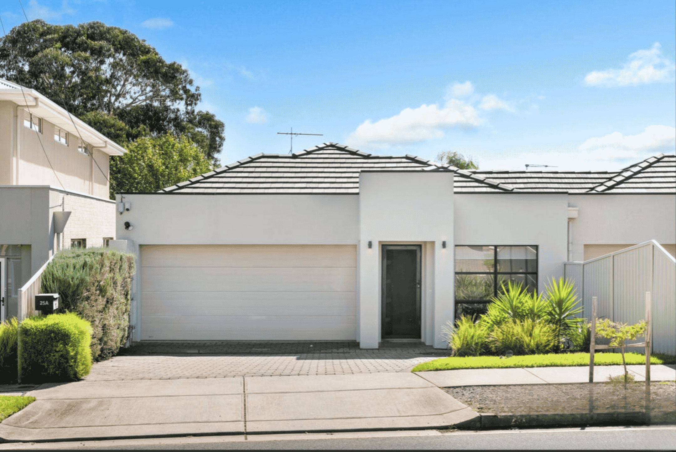 Non-SDA, SIL home minutes from Marion Shopping Centre and Brighton beach — Home image 5