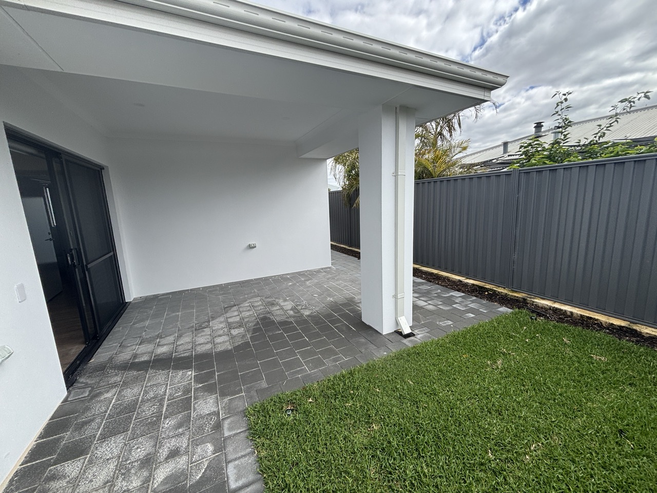GR8 DISABILITY HOUSING — Home image 8