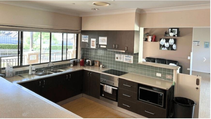 Hornsby – shared 5-bedroom all female home — Home image 6