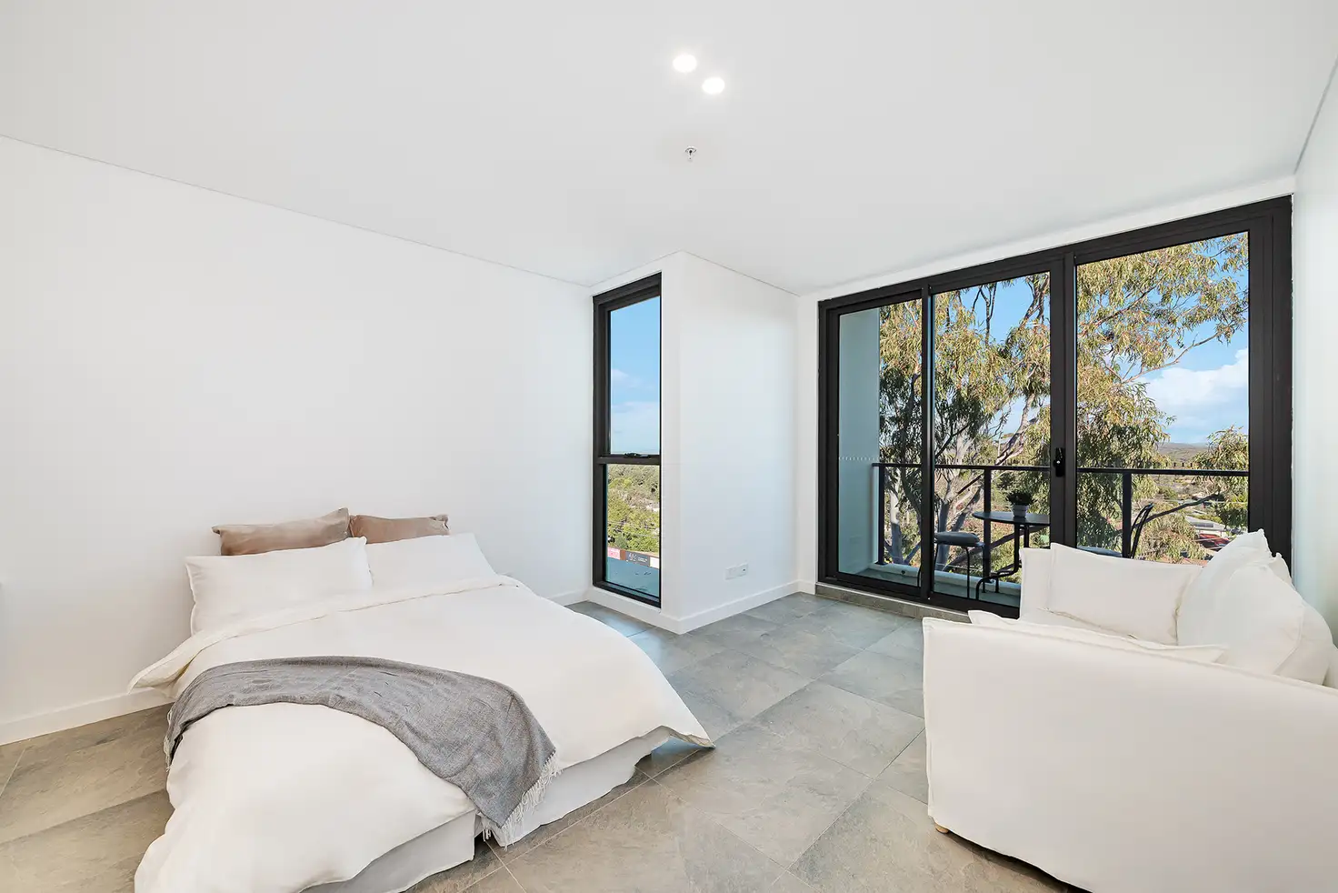 Self Contained Living in Kirrawee — Home image 4