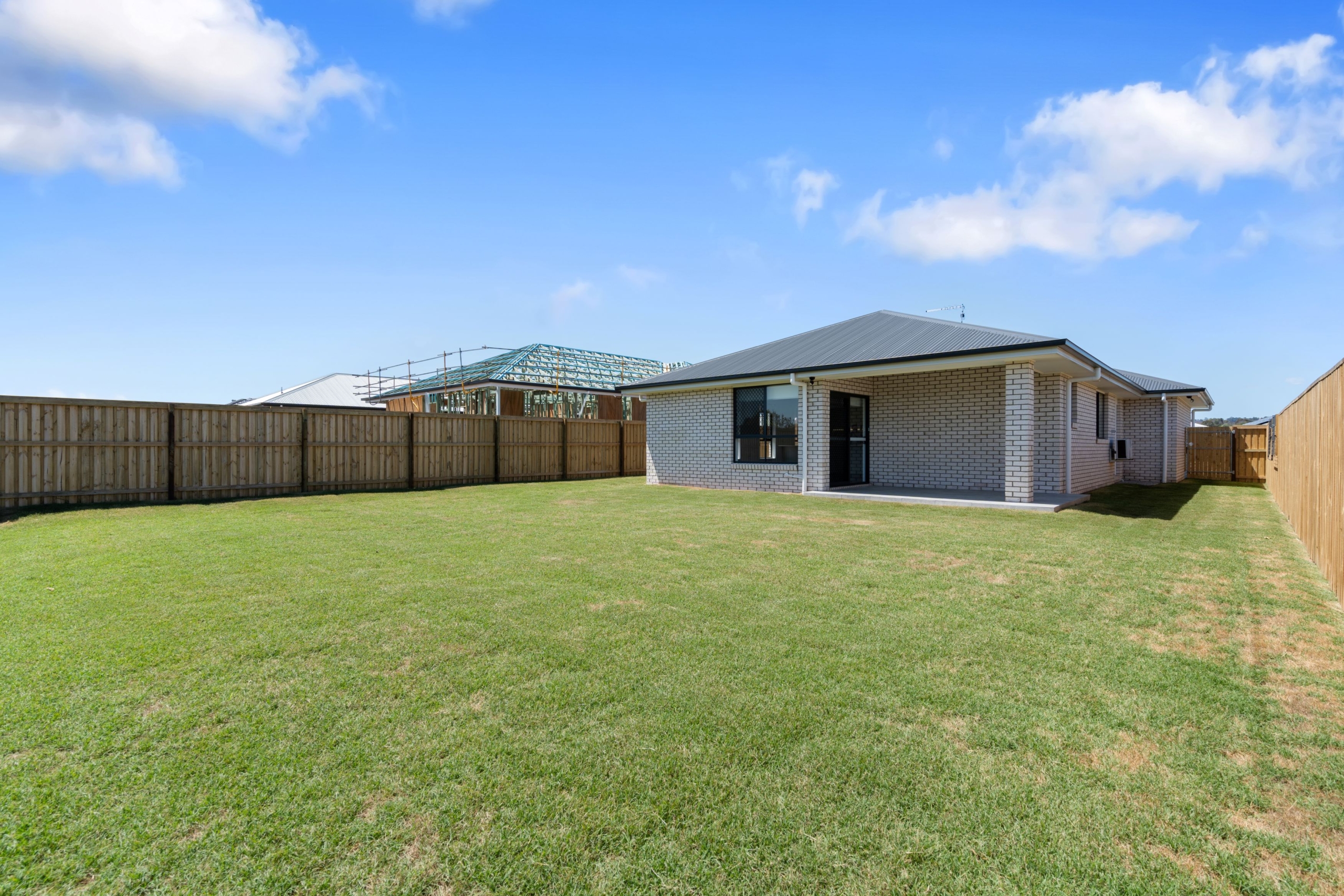 Gleneagle, Beaudesert Qld - Improved Livability House — Home image 14